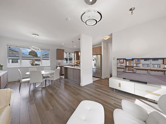 4th image of 7180 Gilbert Rd #10