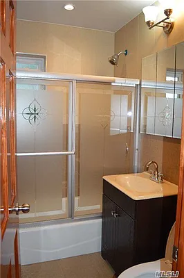 Rented by Prime Realty | media 2