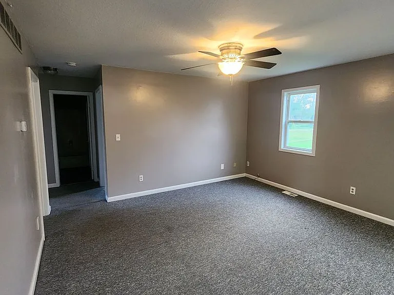 1151 Johnson Ave — Photo 11