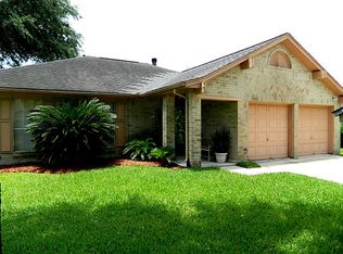 11963 Steamboat Springs Dr, Houston, TX 77067