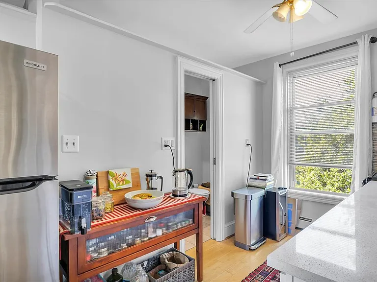 16 Lincoln Ave #4 — Photo 14