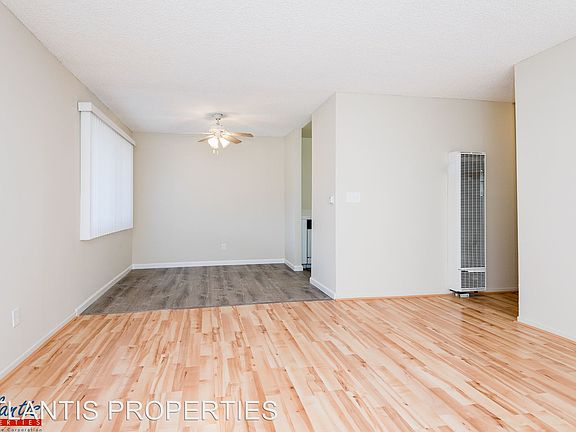 4th image of 100 Caledonia St APT 01