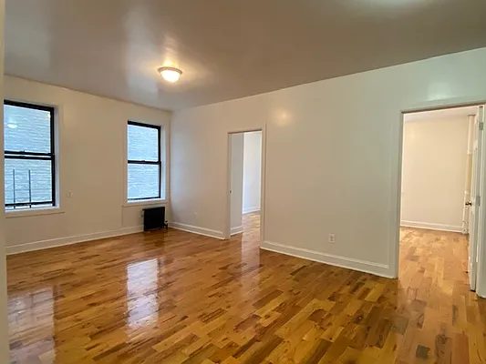 Rented by REAL New York | media 23