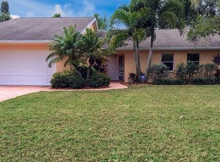 3816 Countryside Ln, Sarasota, FL 34233