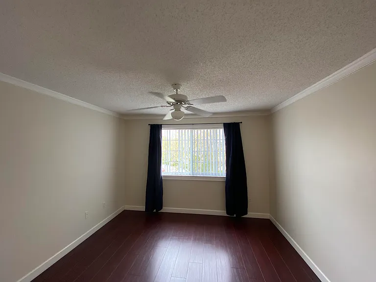 1100 Crestwood Ct S #1117 — Photo 6