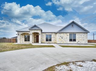 104 Haycraft Blvd, Marion, TX 78124