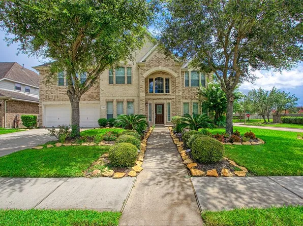 702 White Oak Pointe, League City, TX 77573