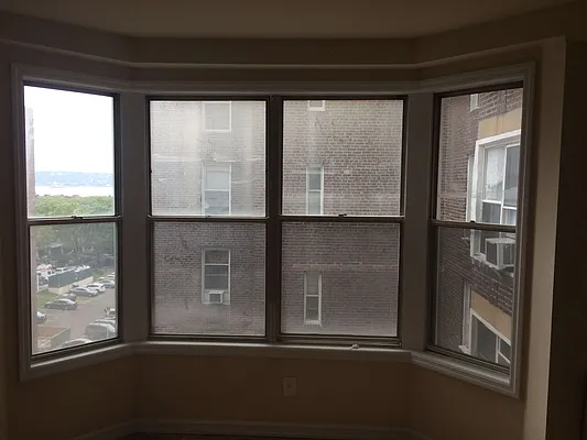 Rented by Metro Net Realty | media 5