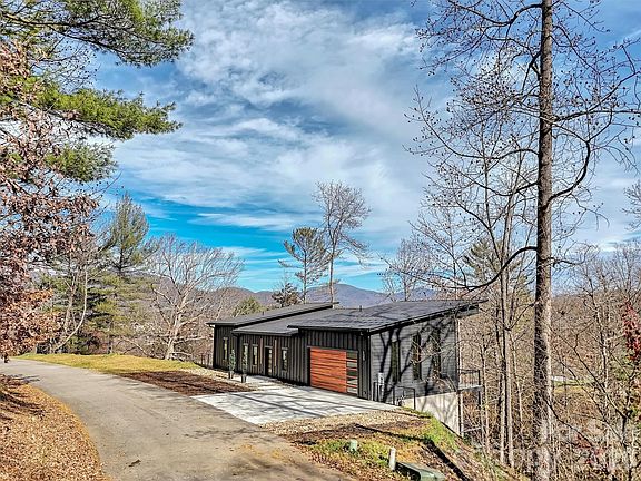 3rd image of 130 Midway Crossing Dr