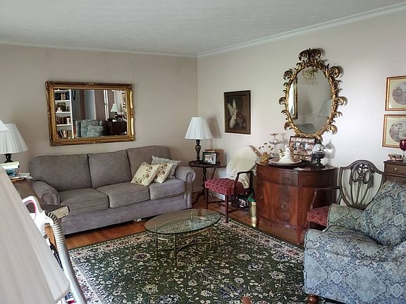 3rd image of Avalon St #8609