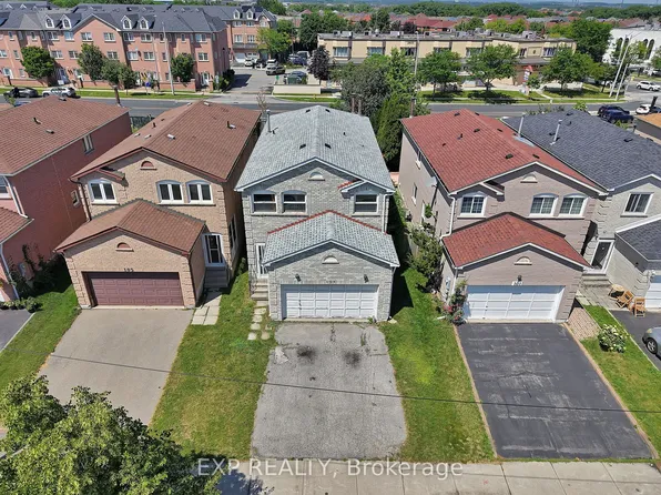 103 Chloe Cres, Markham, ON L3S 2H9