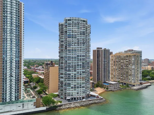 940 W Glenlake Ave #19B, Chicago, IL 60660