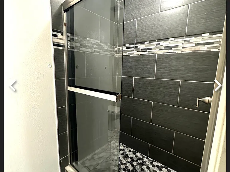 833 N Rector Way — Photo 14