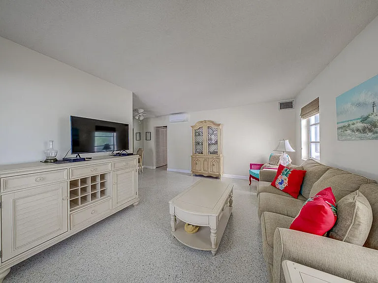 3600 N Ocean Dr #109 — Photo 5