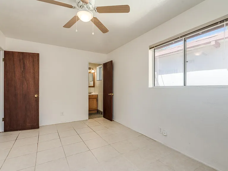 4009 N Tyndall Ave — Photo 13