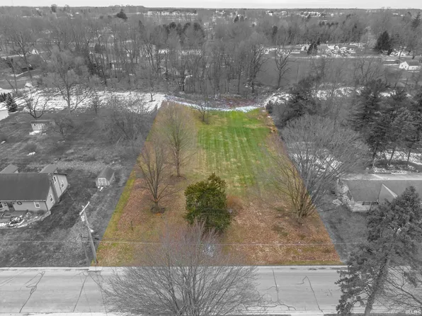 217-219 Church St, Lagrange, IN 46761