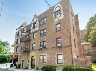 16 Hall Pl APT 3, Eastchester, NY 10709