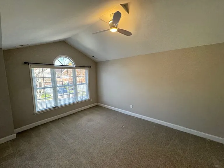 9135 White Eagle Ct — Photo 26