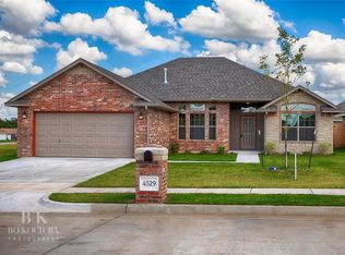 4529 Desert Spring Ct, Yukon, OK 73099