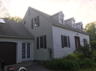 6 South St, Stockbridge, MA 01262