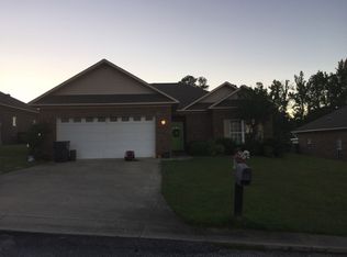 109 Stratford Ln, Winfield, AL 35594