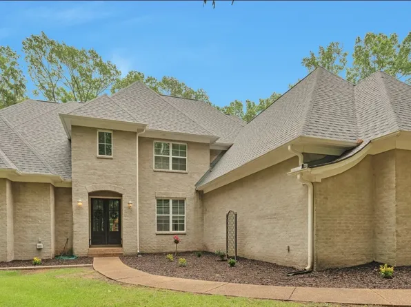2405 Canadaville Loop, Eads, TN 38028
