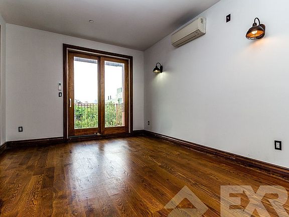 5th image of 871 Grand St #F4