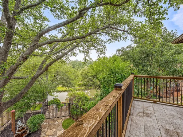 4904 Fairway Place Ct, Granbury, TX 76049