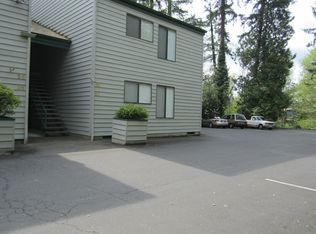 6745 SW Scholls Ferry Rd APT 37, Beaverton, OR 97008