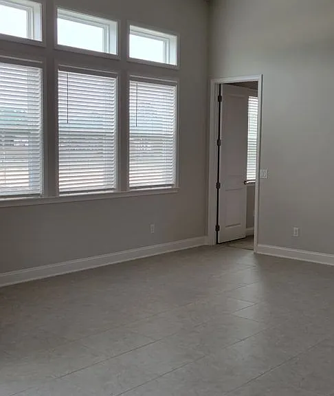 3254 SW 120th Ter — Photo 7
