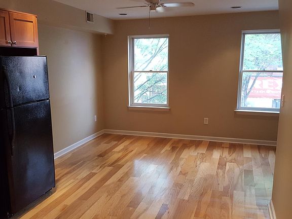 Living Room/Kitchen