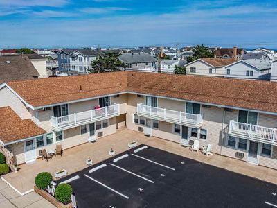 2137 Asbury Ave APT 10, Ocean City, NJ, 08226