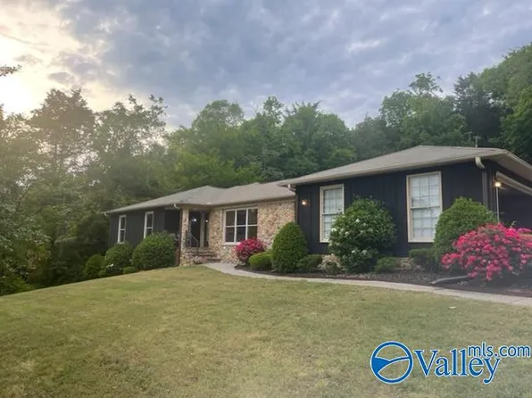 113 Roberta Rd SE, Huntsville, AL 35802