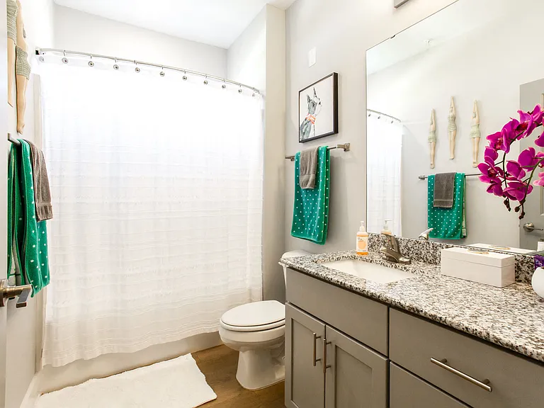 4531 Langdon Dr — Photo 8