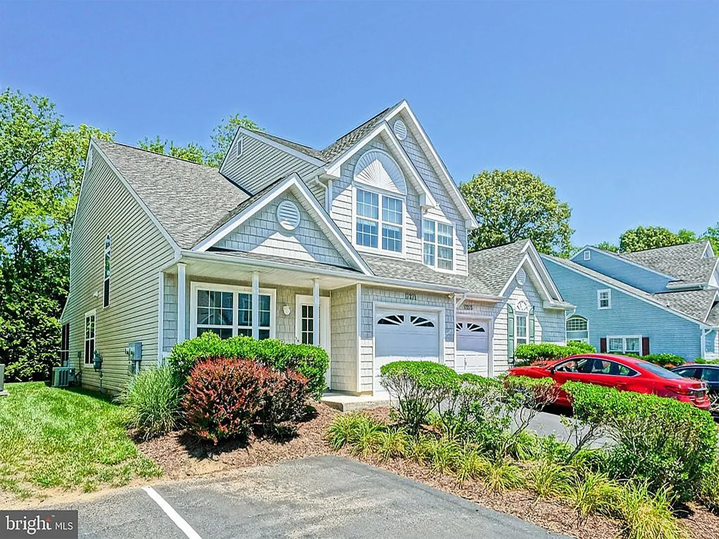 Fully Furnished Townhome in Lewes, Delaware — Photo 1