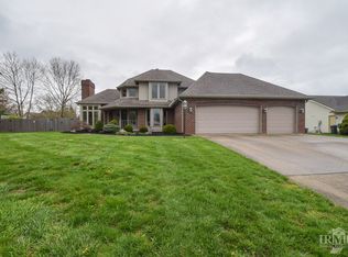 1900 N Innisbrook Dr, Muncie, IN 47304