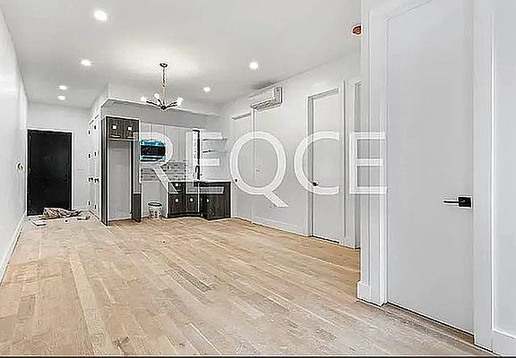3rd image of 386 S 1st St #3R