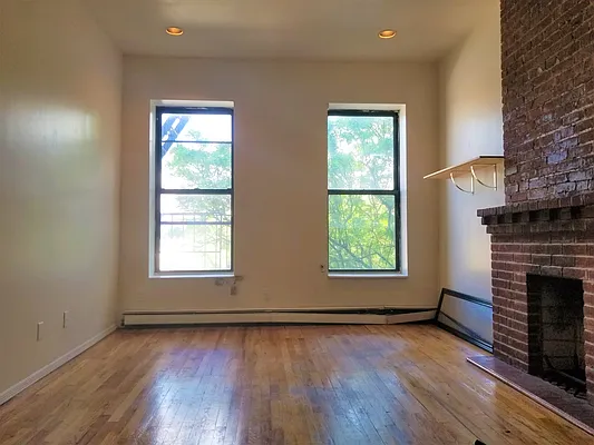 Rented by Loyal Realty NY Corp | media 6