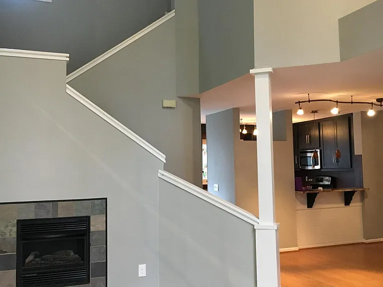 3814 Carnegie Ln — Photo 5