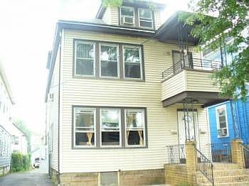2nd image of 17 Elmora Ave