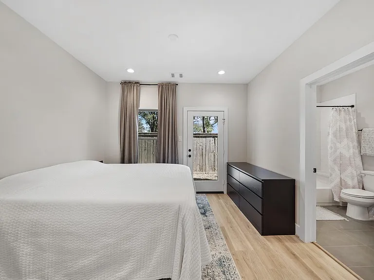 5320 Creekmont Timbers Trl — Photo 37