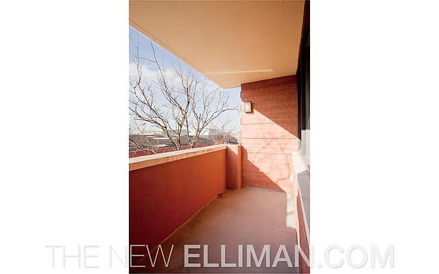 Sold by Douglas Elliman | media 22