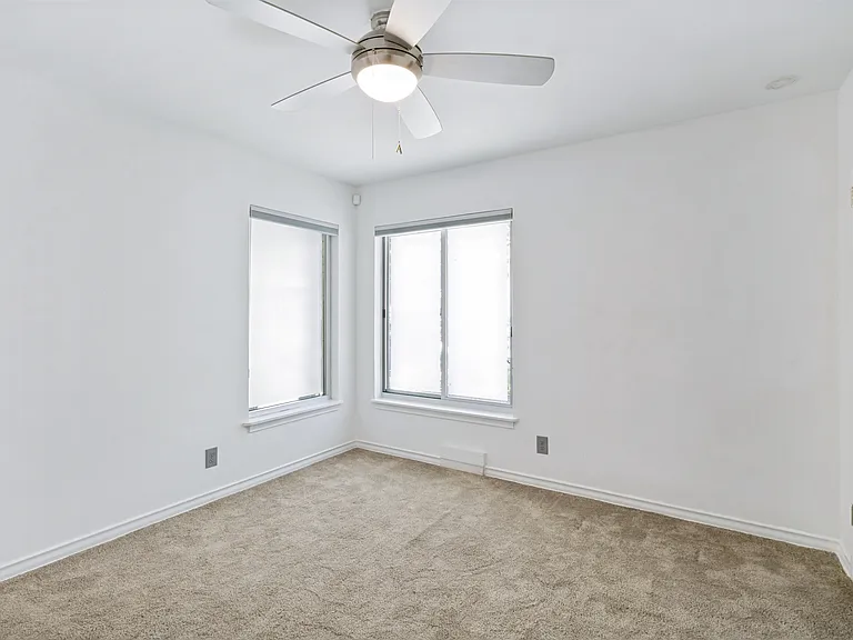 6406 Chesley Ln — Photo 13