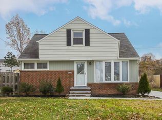28796 Hazel Ave, Wickliffe, OH 44092