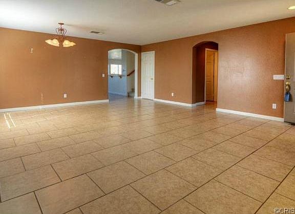 4th image of 28625 Deer Springs Dr