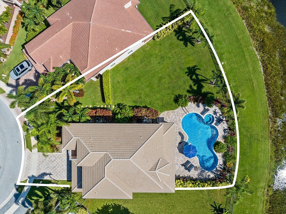 1st image of 8537 Shallowbrook Cove