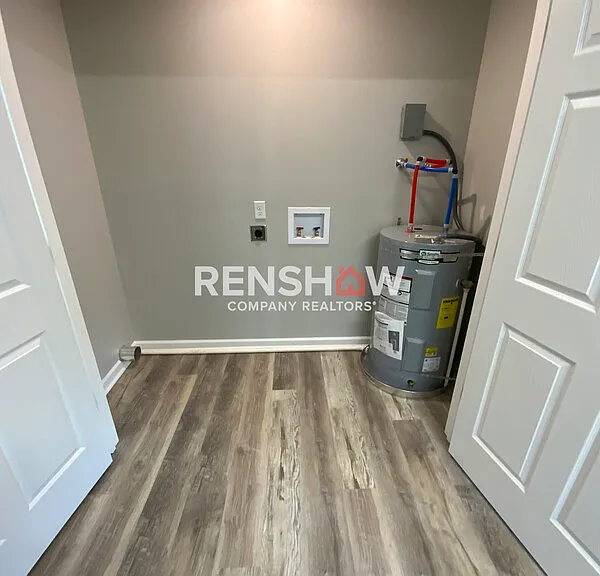 1706 Harris St — Photo 5