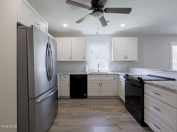 5th image of 441 Ridge Road