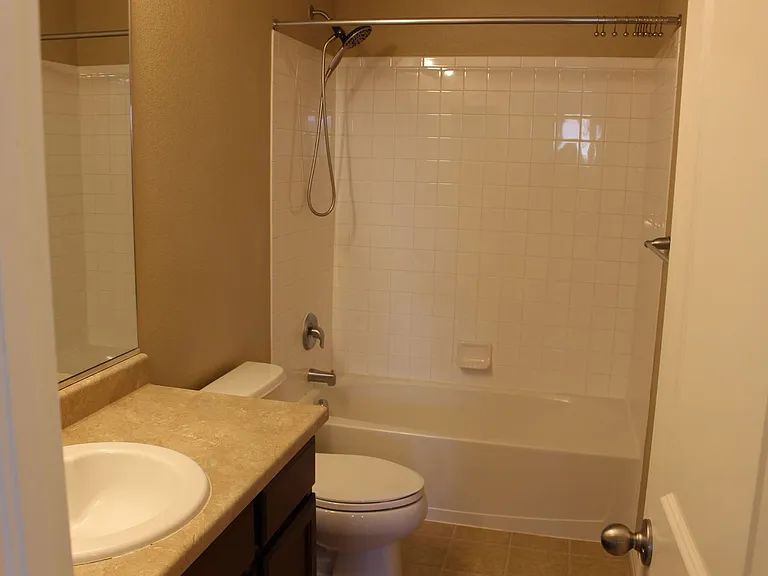 609 Botley Dr — Photo 8