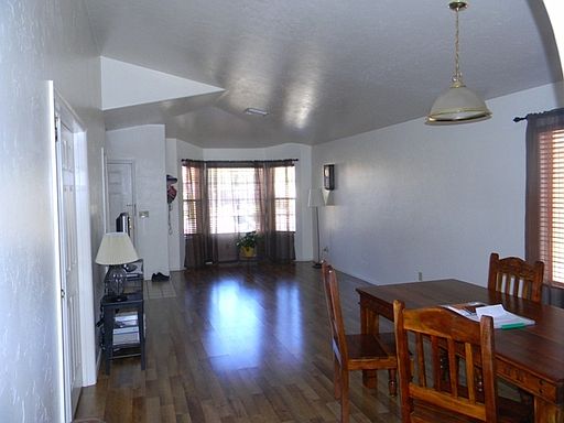 3rd image of 7626 S Sugarberry Dr